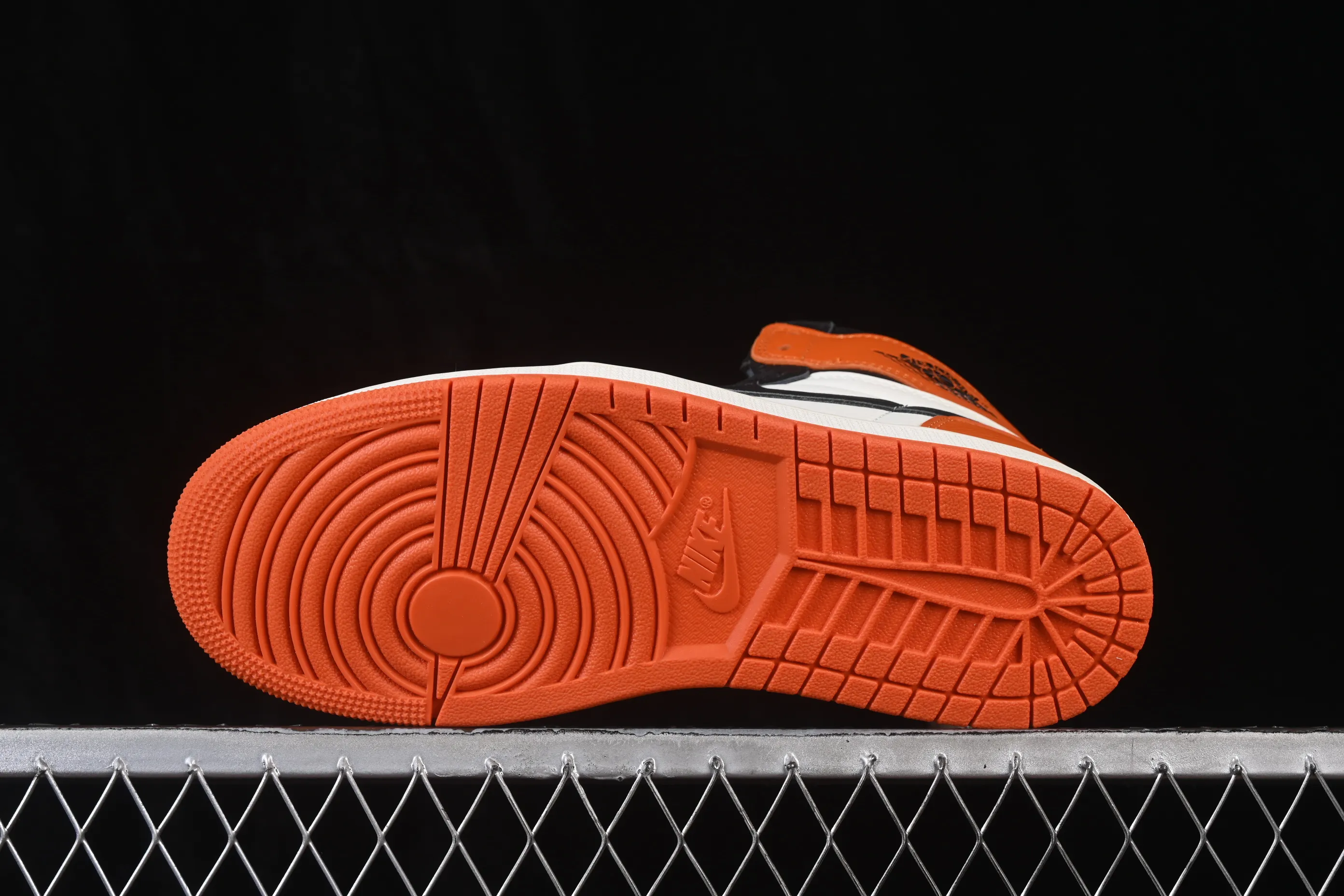 All categories Air Jordan Jordan series basketball shoes Air Jordan 1 High LJR version Air Jordan 1 High OG "Shattered Backboard" AJ1 Joe 1 new smash DZ5485-008